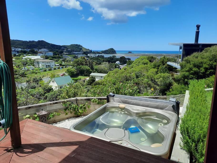 Villa Million Dollar Views Mangawhai Exterior foto