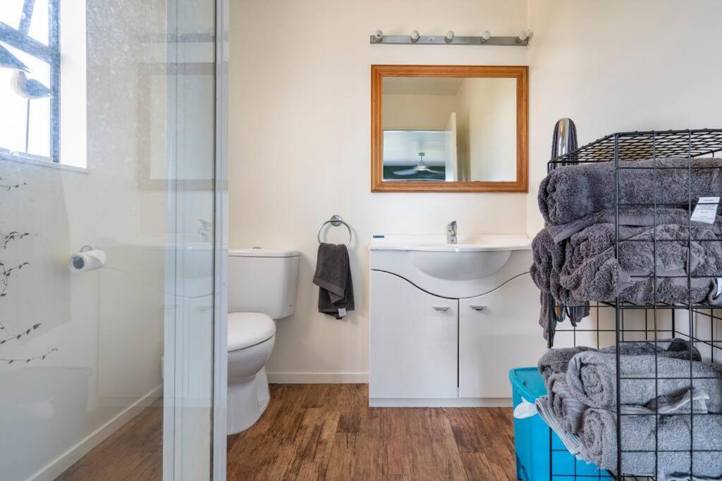 Villa Million Dollar Views Mangawhai Exterior foto