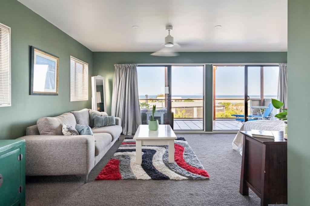Villa Million Dollar Views Mangawhai Exterior foto